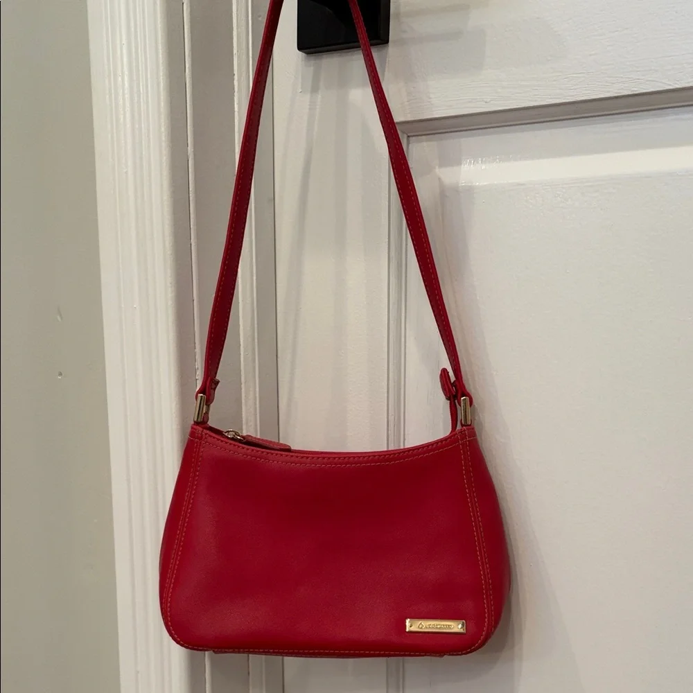 Liz Claiborne Red Small Shoulder Bag - Picture 3 of 7